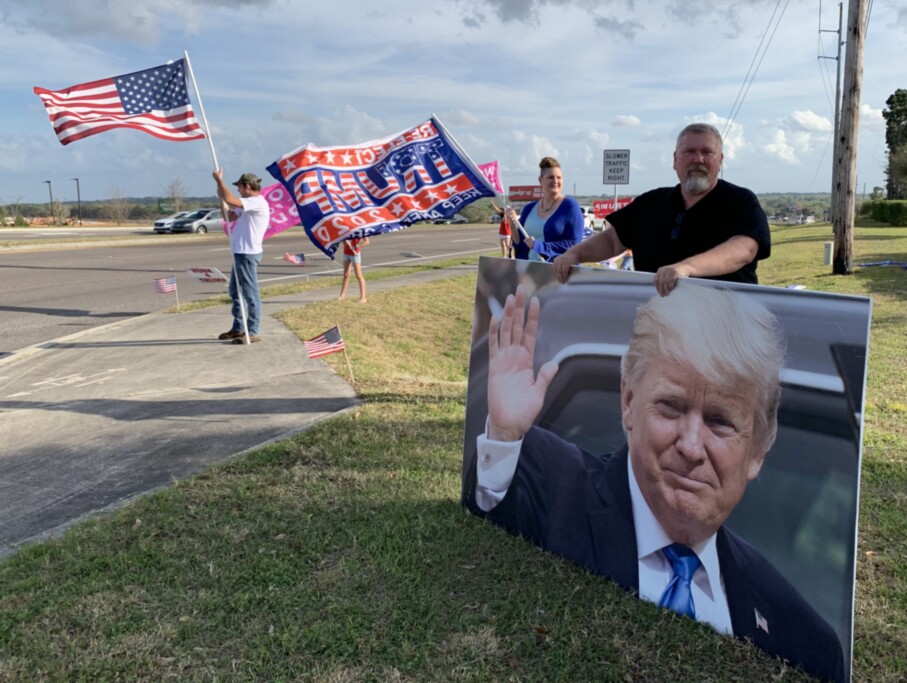 Trump flag rally at Minneola, 03-05-2020