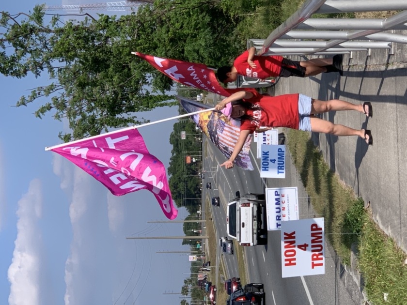 Trump flag rally at Tavares, 03-27-2020