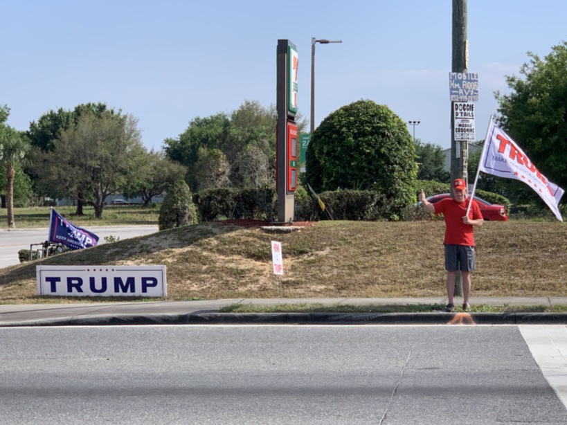 Trump flag rally at Tavares, 03-27-2020