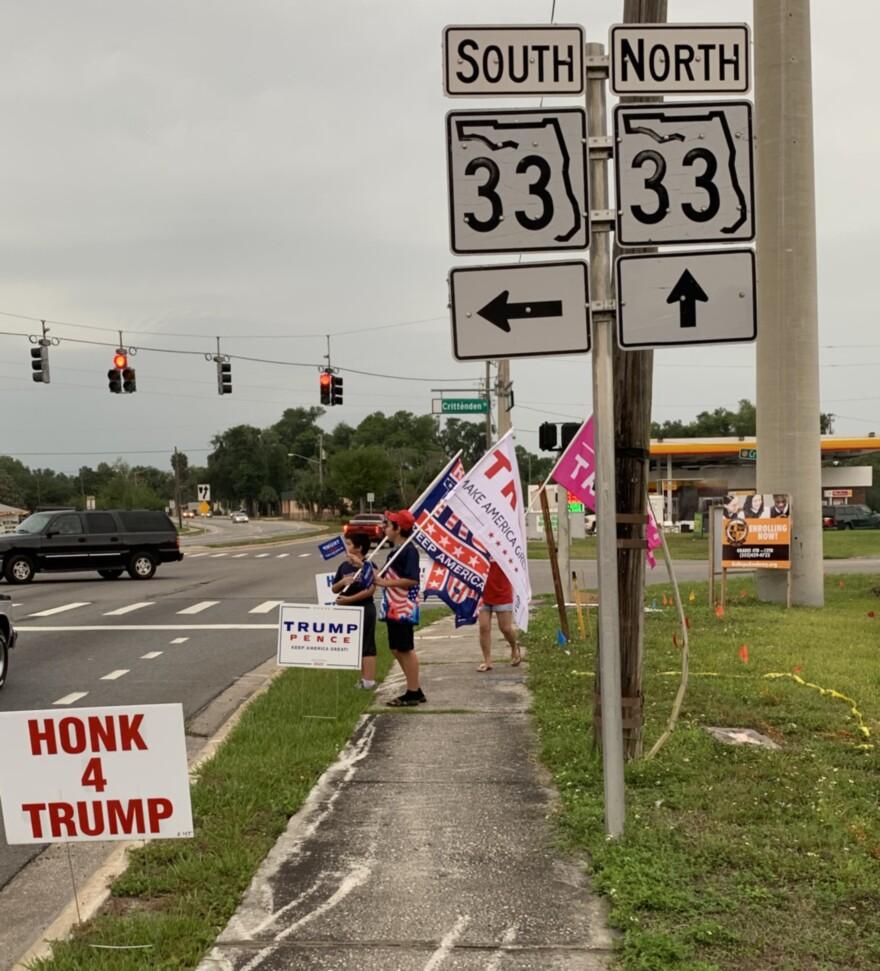 Trump flag rally at Groveland, 04-18-2020