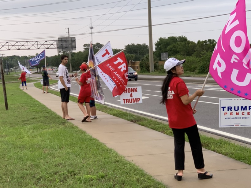 Trump flag rally at Tavares, 04-24-2020