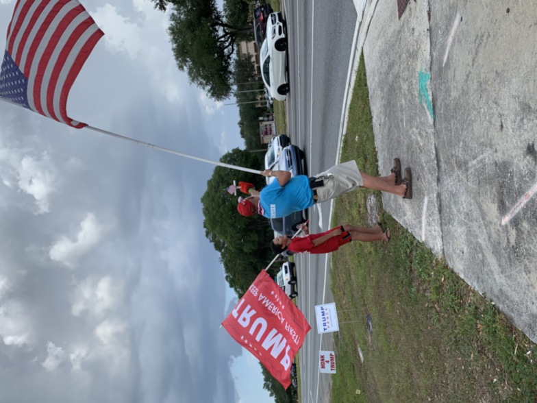 Trump flag rally at Mt Dora, 05-22-2020